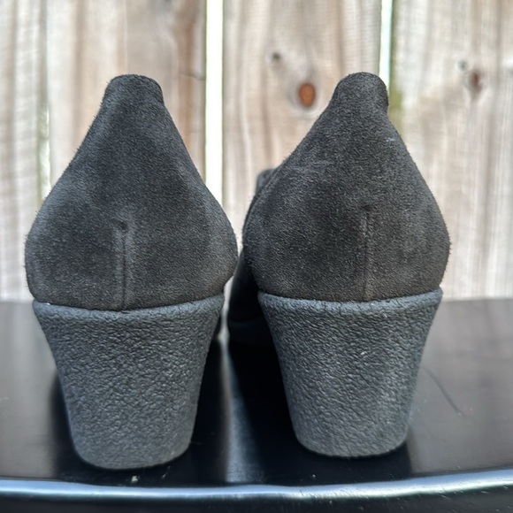 Aquatalia by Marvin K slip on wedge heels, square toe, suede, size 11 - Picture 5 of 6